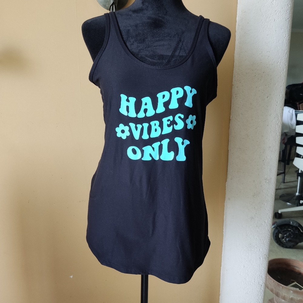 No Boundaries Junior Women’s Black Scoop Neck Tank – Size XXL Junior